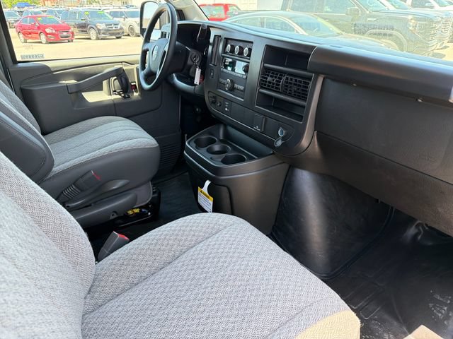 New 2026 GMC Savana 2500 w/ Driver Convenience Package RWD image 20