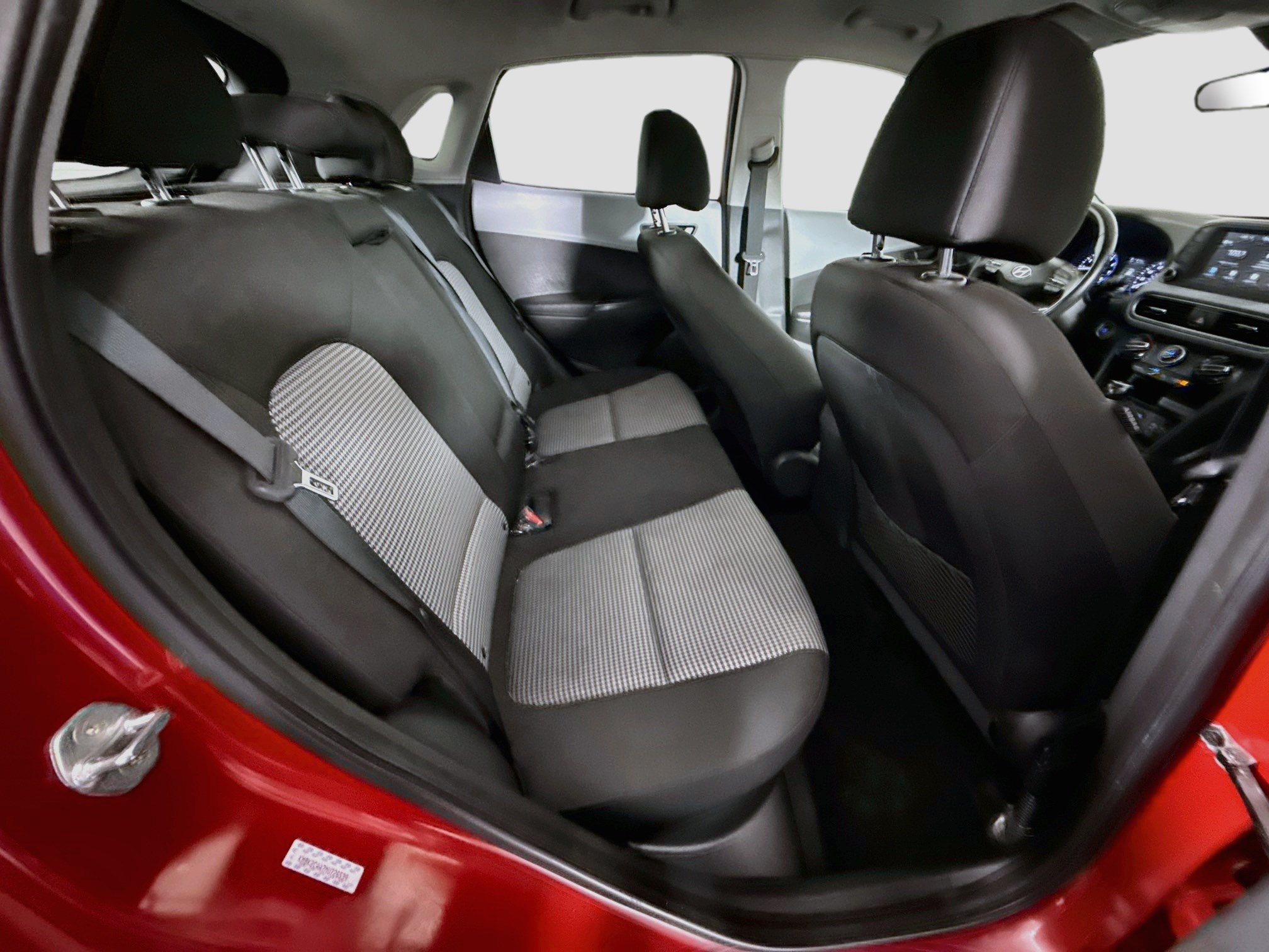 Used 2021 Hyundai Kona SEL AWD/4WD image 27