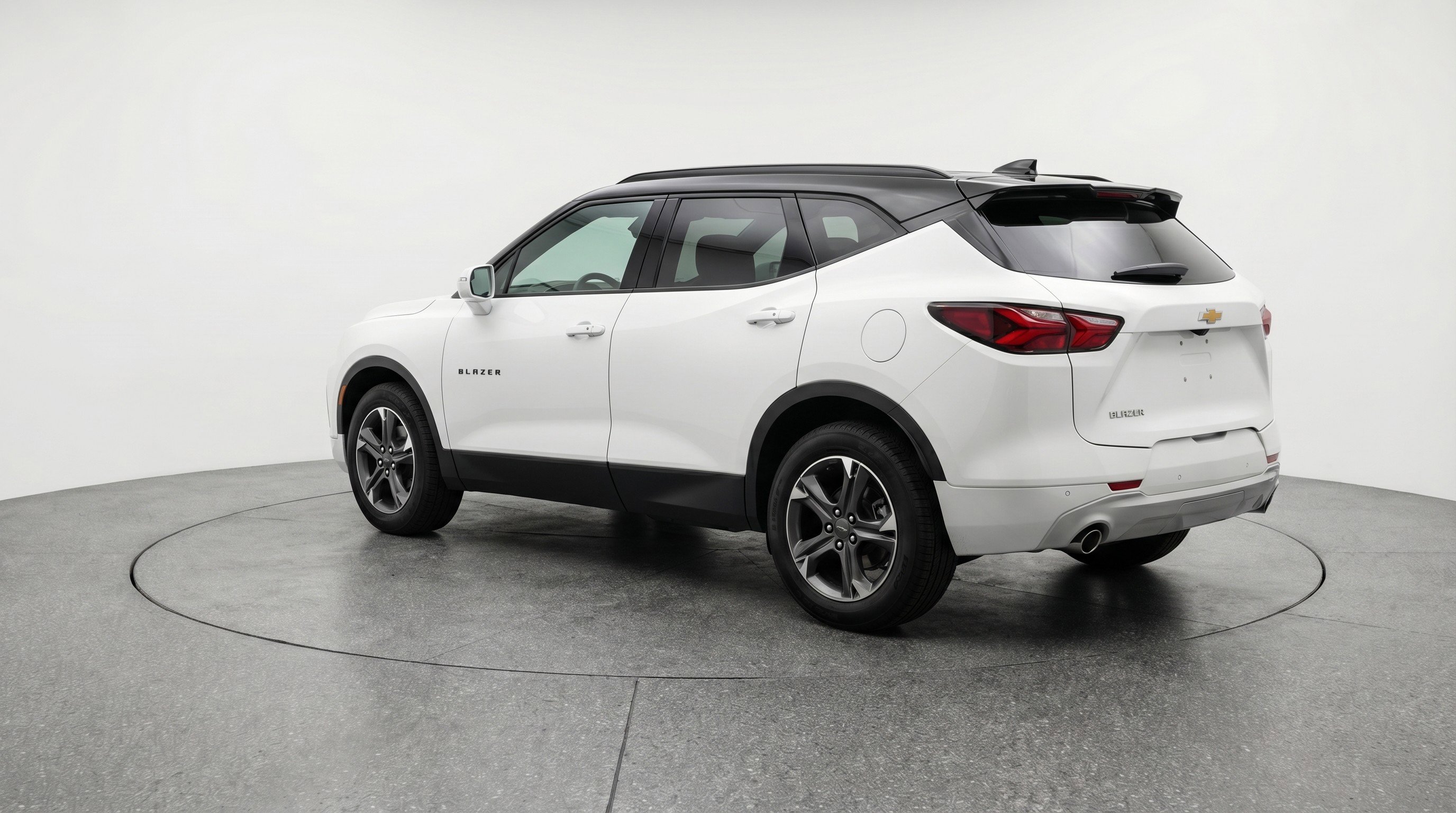 Used 2025 Chevrolet Blazer LT image 6