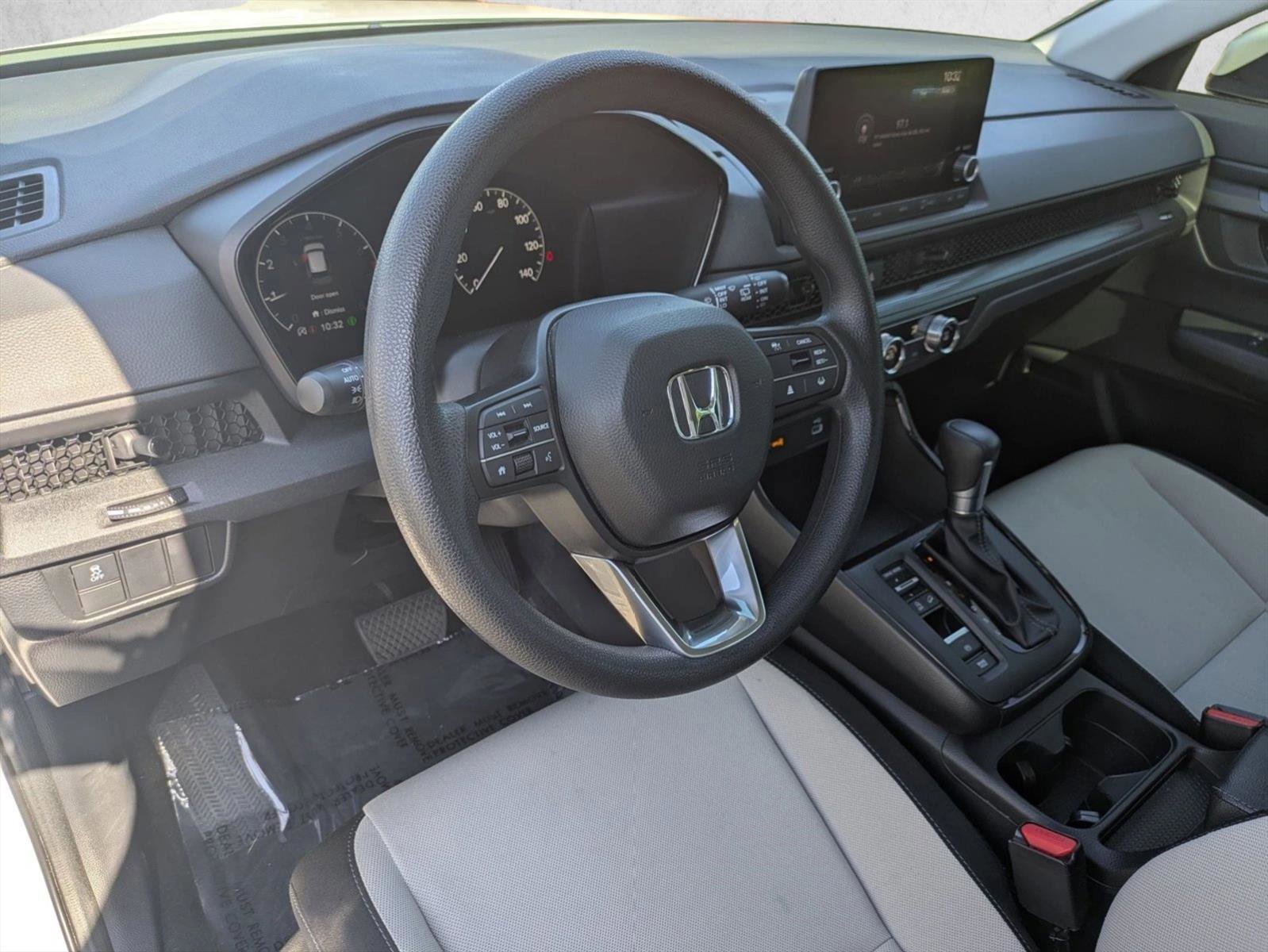 Used 2025 Honda CR-V LX image 10