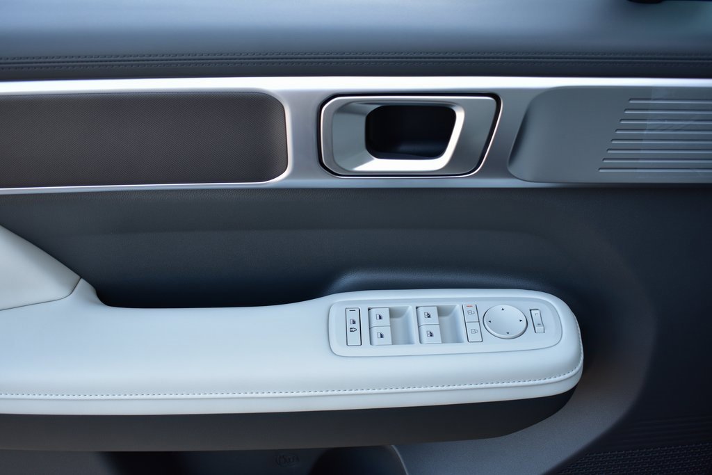 New 2026 Hyundai Santa Fe SEL image 15