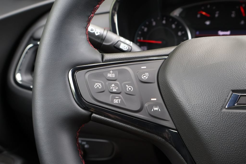 Used 2024 Chevrolet Equinox RS FWD image 31