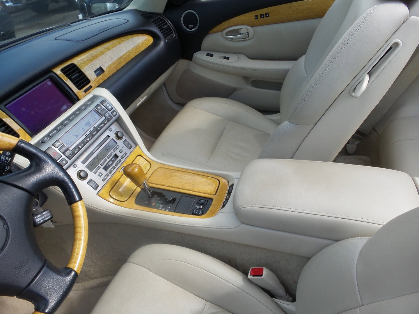 Used 2003 Lexus SC 430 Convertible image 17