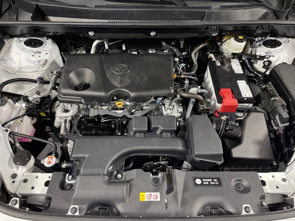 Certified 2024 Toyota RAV4 LE FWD image 9