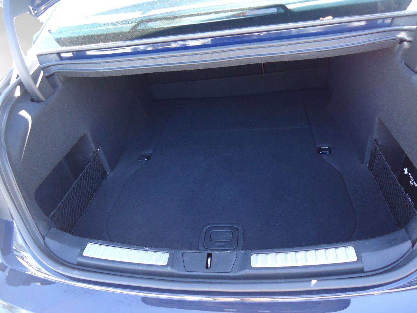 Used 2020 Lincoln Continental Reserve w/ Luxury Package image 36