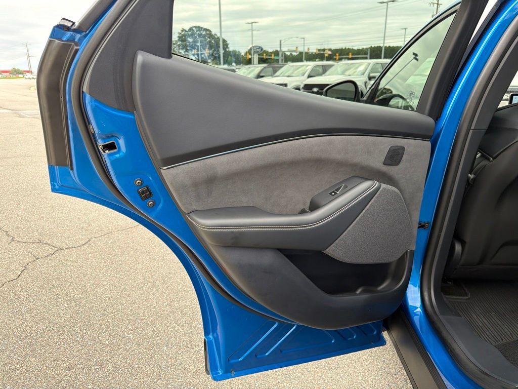 Certified 2025 Ford Mustang Mach-E GT AWD/4WD image 17
