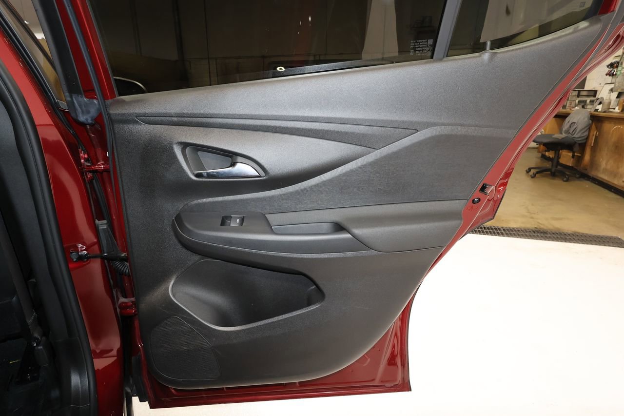 Certified 2024 Buick Envista Preferred w/ Convenience I Package image 19