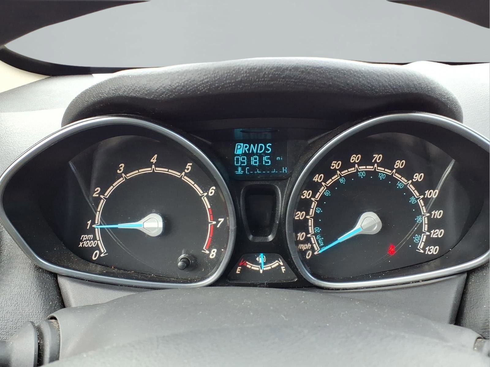 Used 2017 Ford Fiesta SE image 11