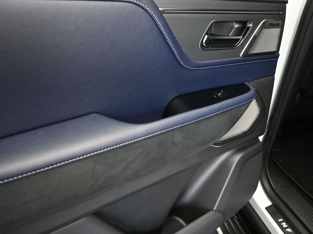 New 2026 INFINITI QX80 4WD image 15