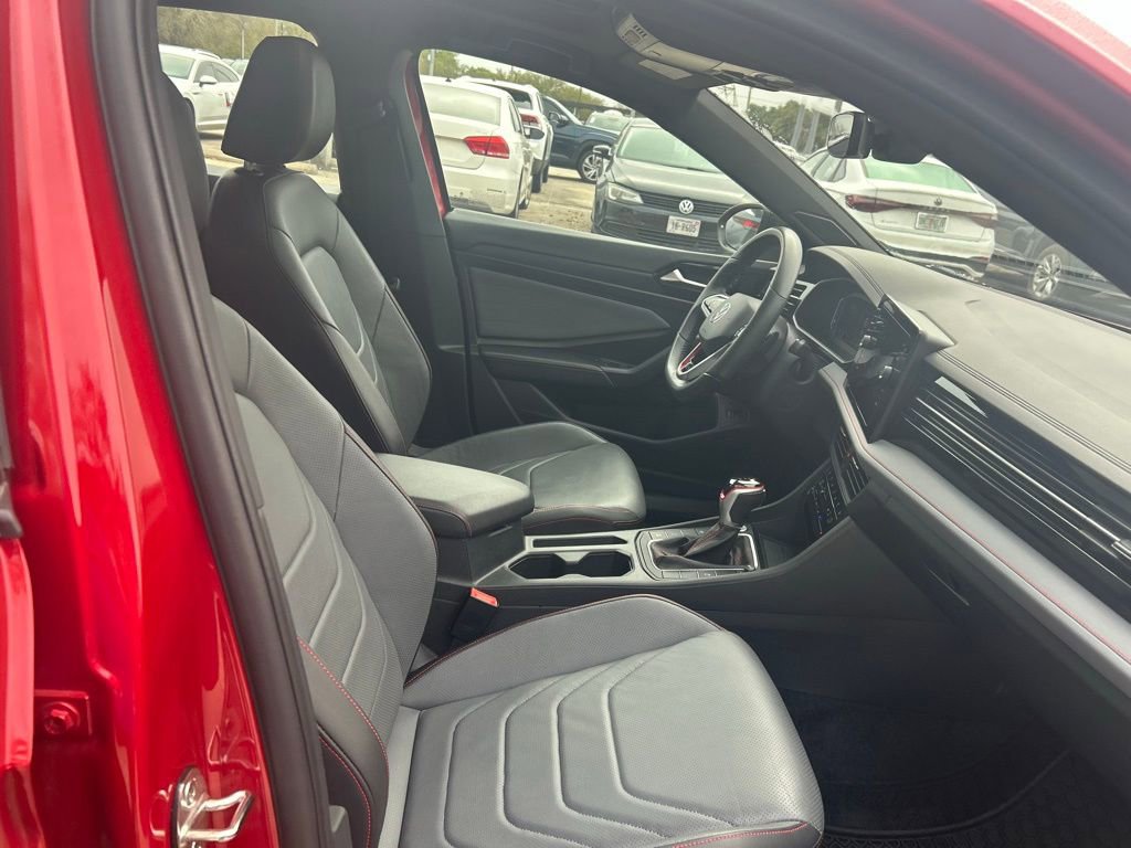 Certified 2025 Volkswagen Jetta GLI Autobahn w/ GLI Black Package image 36