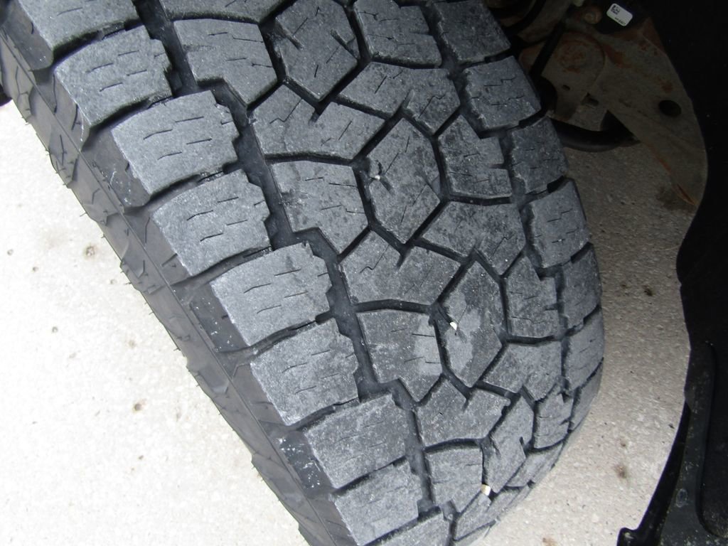 Used 2021 Chevrolet Silverado 1500 LT Trail Boss w/ Convenience Package II image 31