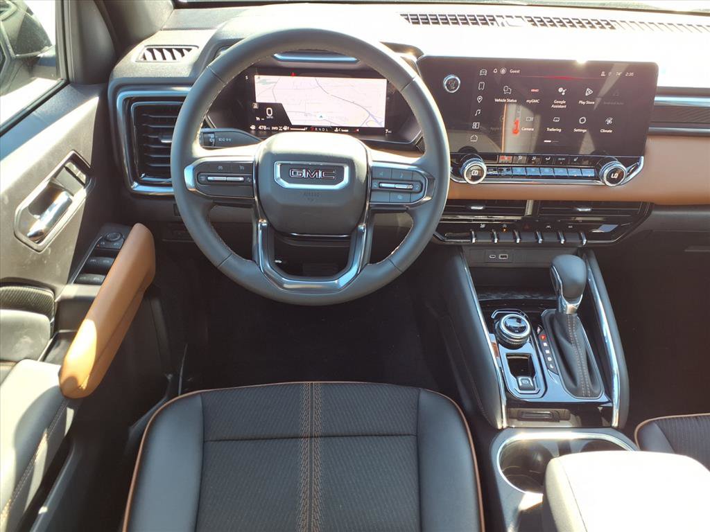 New 2026 GMC Canyon AT4 image 2