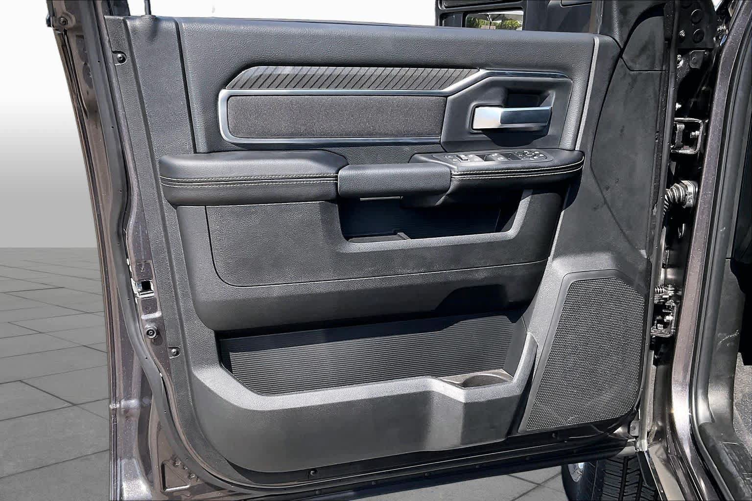 New 2027 RAM 2500 Big Horn AWD/4WD image 10