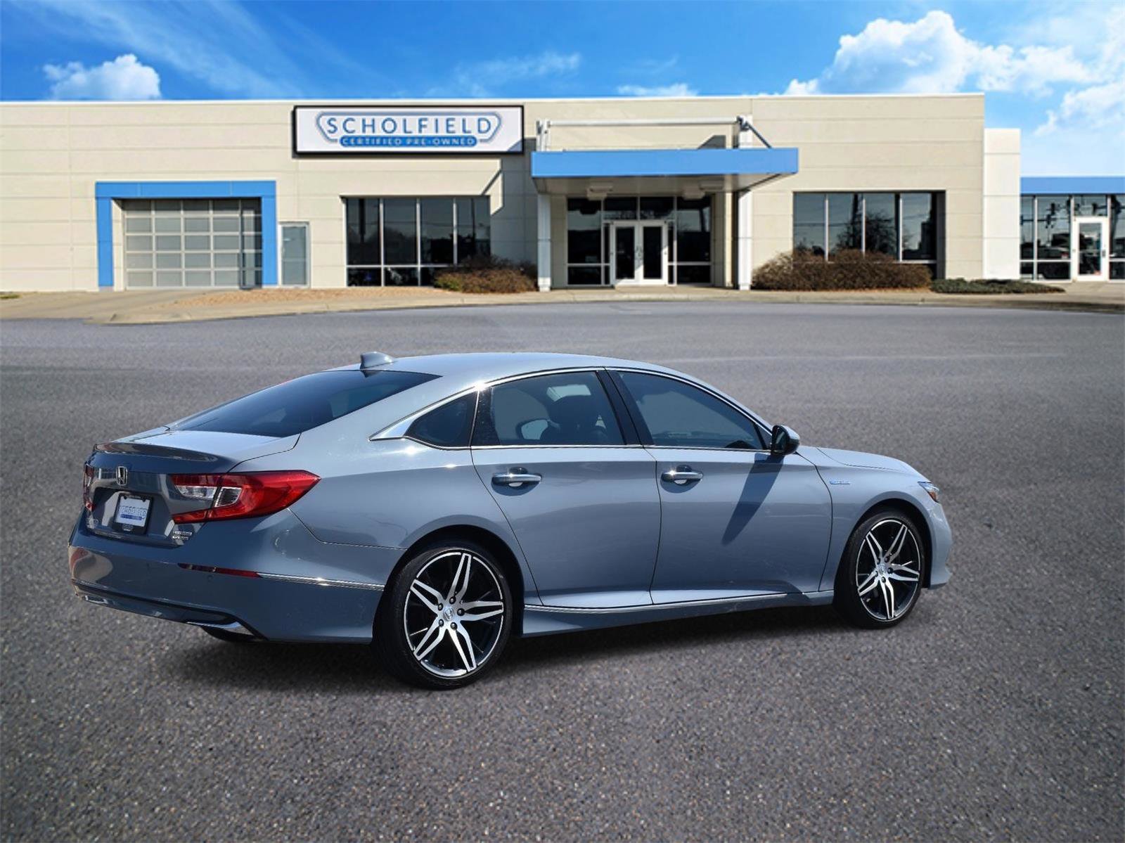 Used 2022 Honda Accord Touring image 3