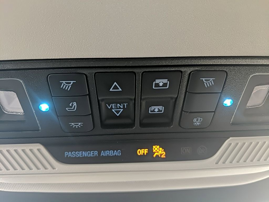 Used 2025 Ford Expedition Platinum image 34