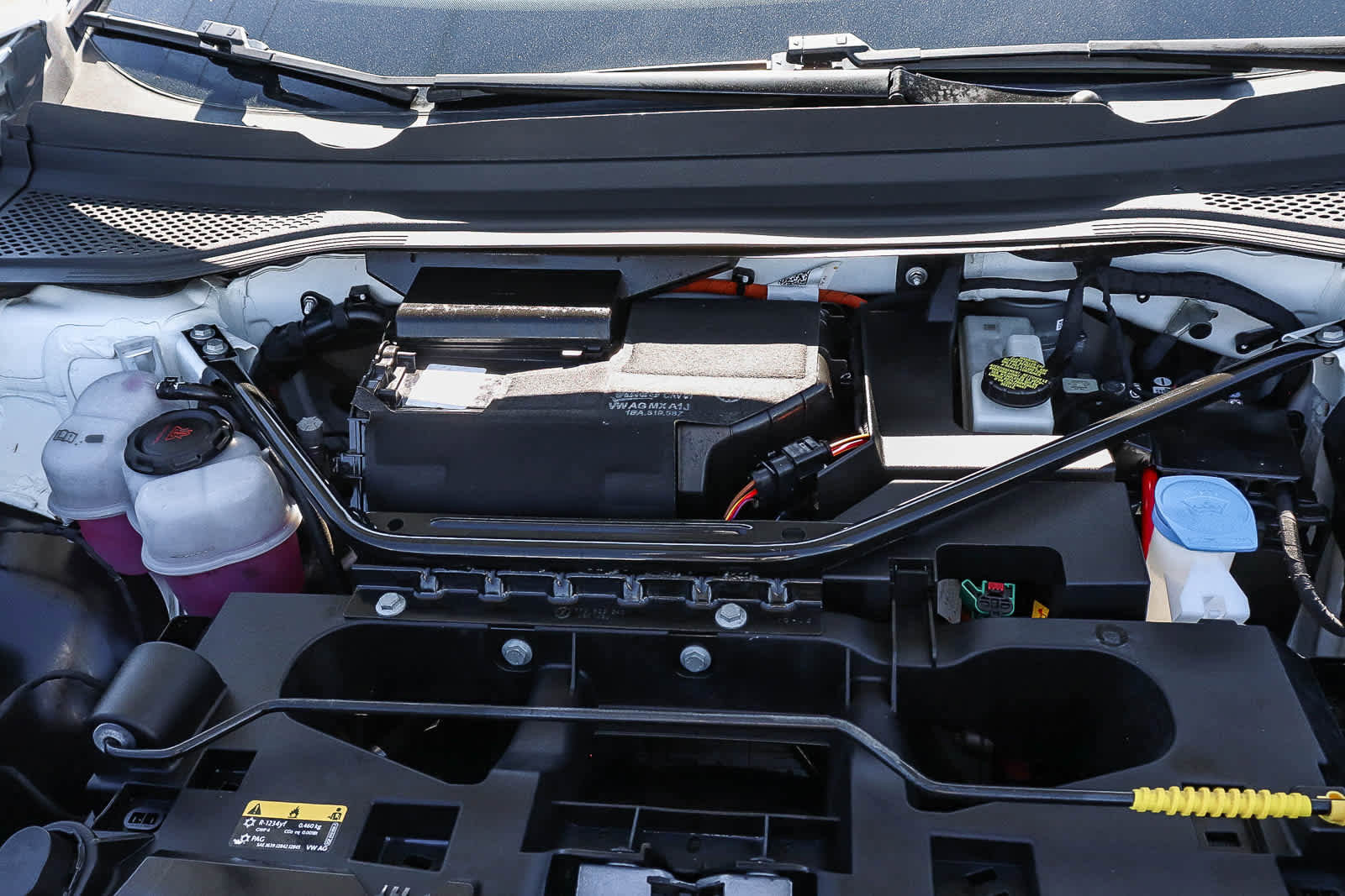 Used 2023 Volkswagen ID.4 Pro image 27