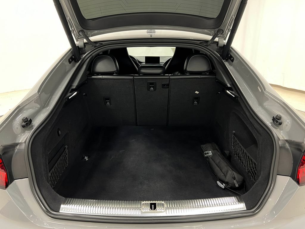 Used 2019 Audi RS 5 Sportback AWD/4WD image 28
