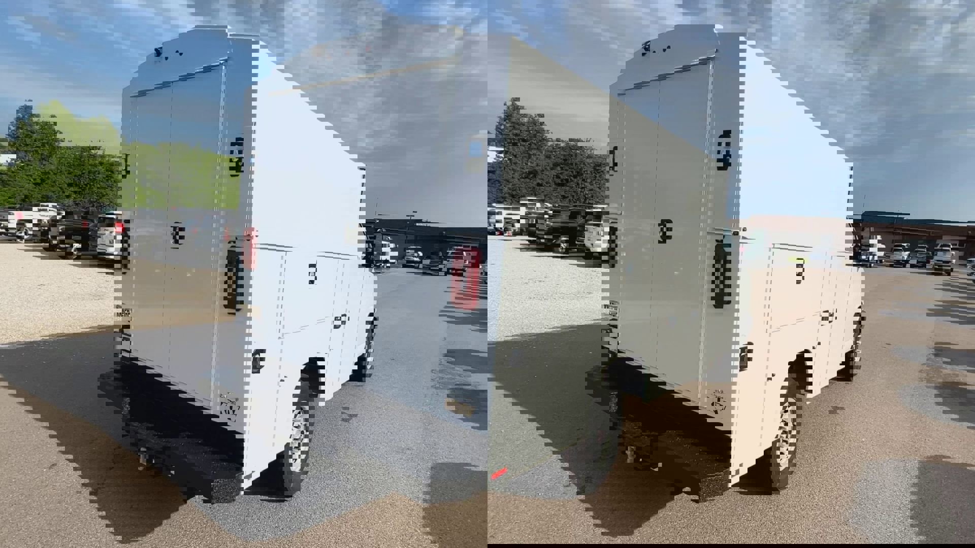 New 2025 GMC Savana 3500 w/ Power Convenience Package image 40