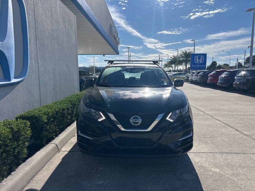 Used 2022 Nissan Rogue Sport SL image 2
