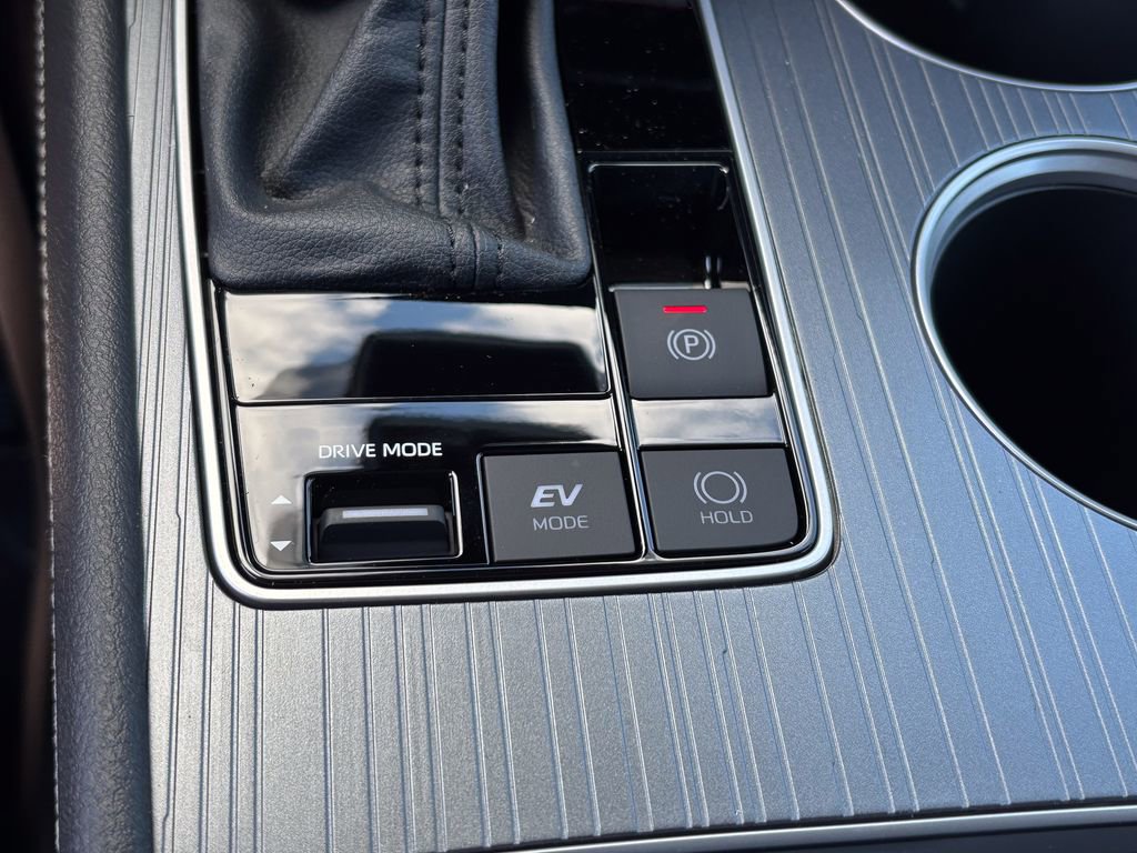 New 2026 Toyota Sienna XLE AWD/4WD image 26
