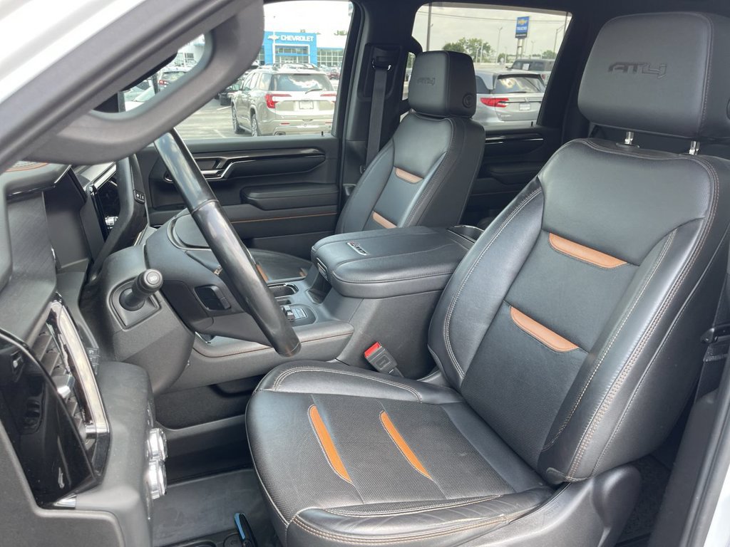 Used 2024 GMC Sierra 2500 AT4 w/ AT4 Premium Plus Package AWD/4WD image 11