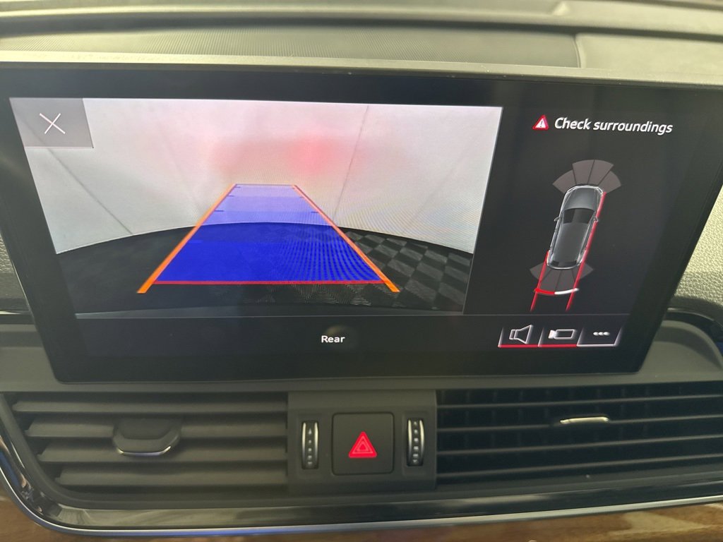 Used 2023 Audi Q5 2.0T Premium w/ Convenience Package image 30