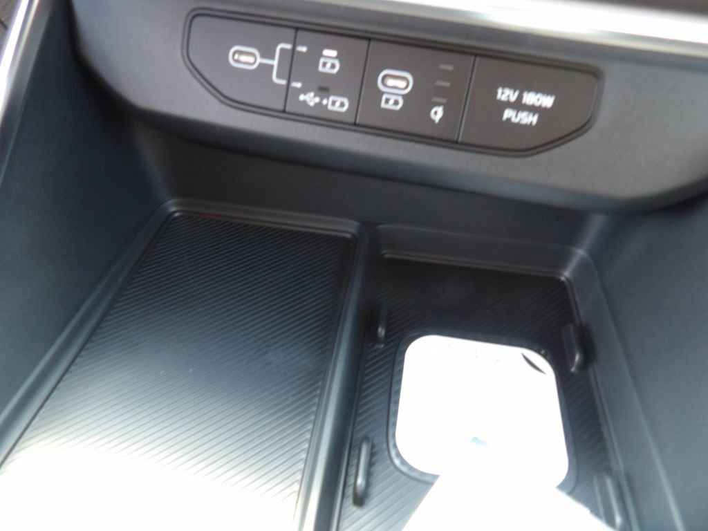New 2026 Kia Carnival SX FWD image 21