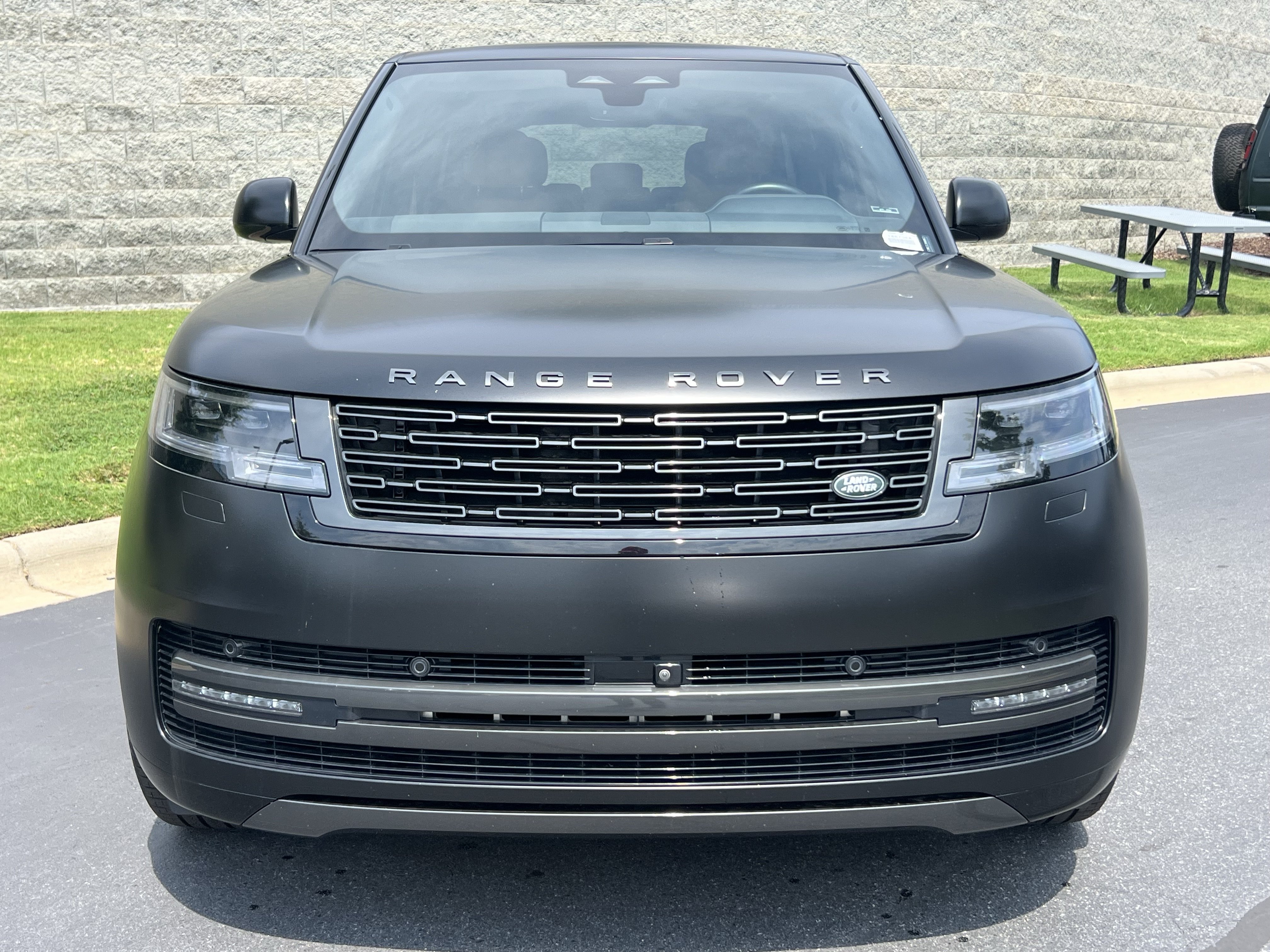 Certified 2024 Land Rover Range Rover SE AWD/4WD image 10