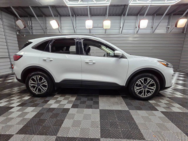 Used 2020 Ford Escape SEL AWD/4WD image 10
