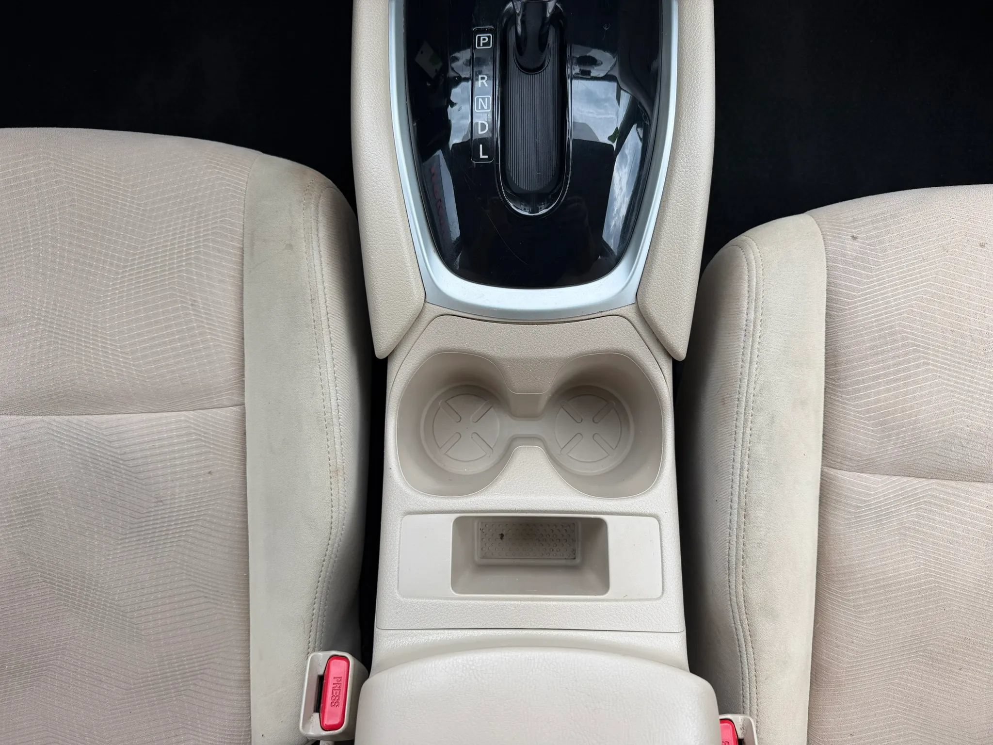 Used 2016 Nissan Rogue S FWD image 22