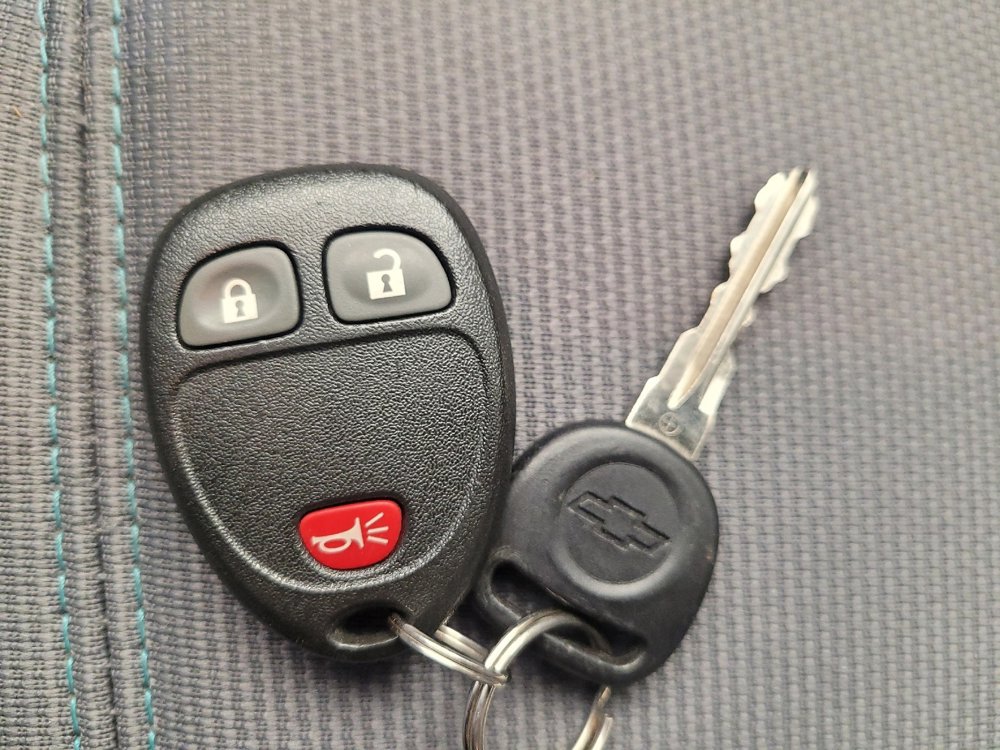 Used 2017 Chevrolet Traverse LS AWD/4WD image 32