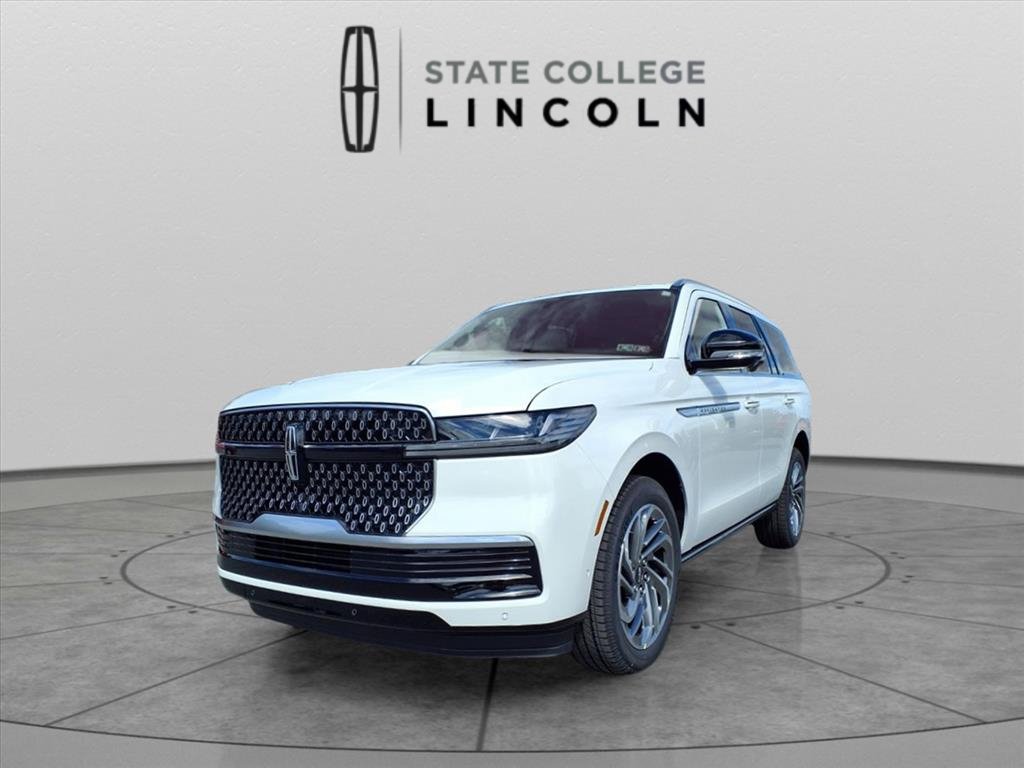 New 2025 Lincoln Navigator Reserve image 1