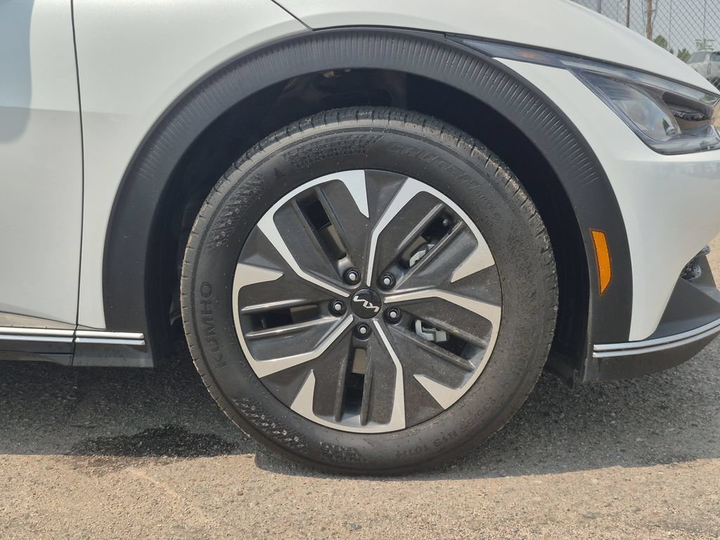 Certified 2024 Kia EV6 Light AWD/4WD image 18