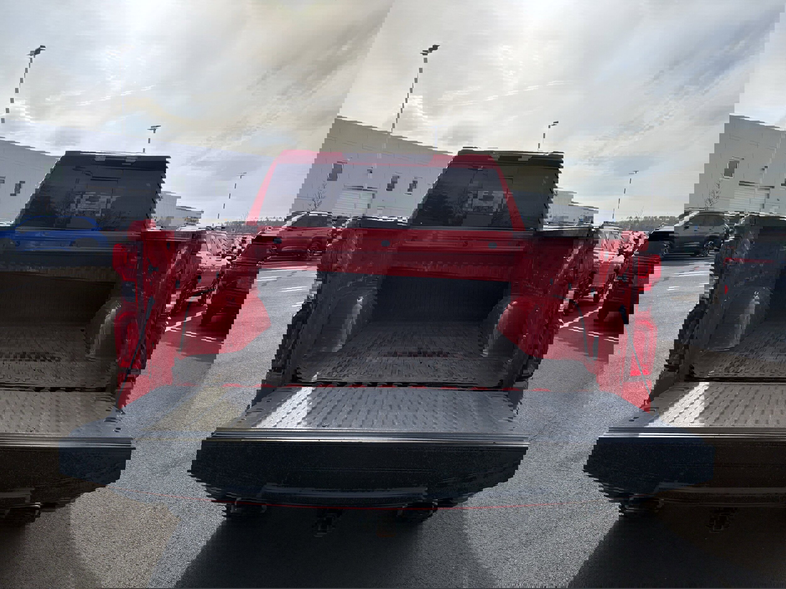 Used 2021 Chevrolet Silverado 1500 LT Trail Boss w/ Convenience Package II image 11