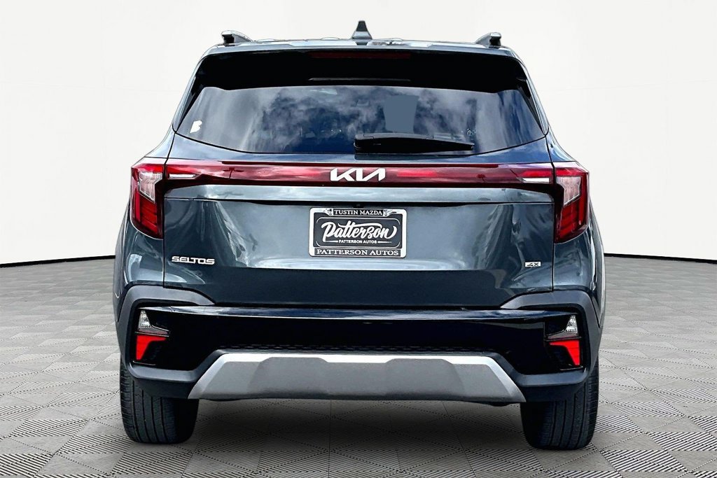 Used 2024 Kia Seltos SX AWD/4WD image 5
