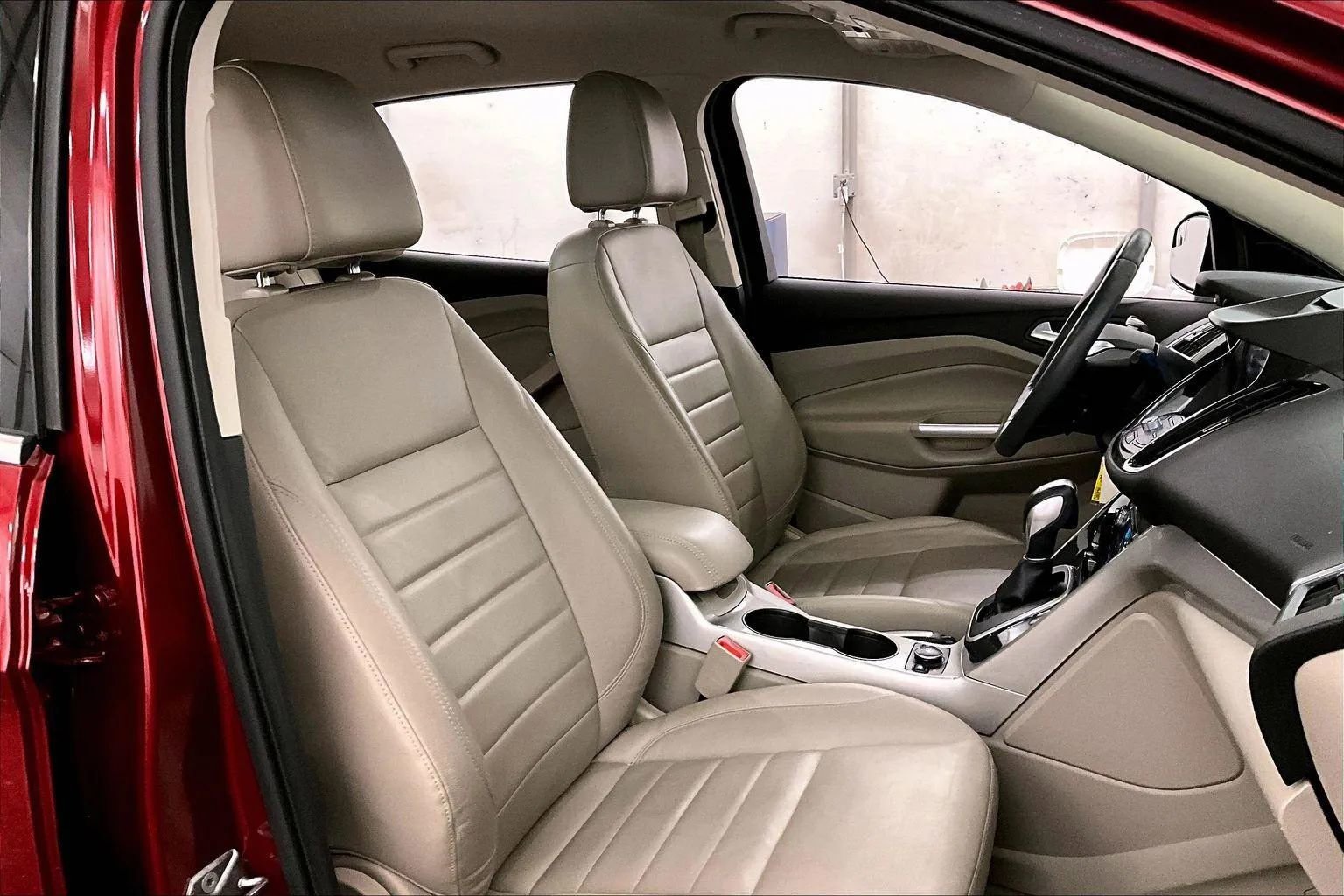 Used 2013 Ford Escape SEL image 8