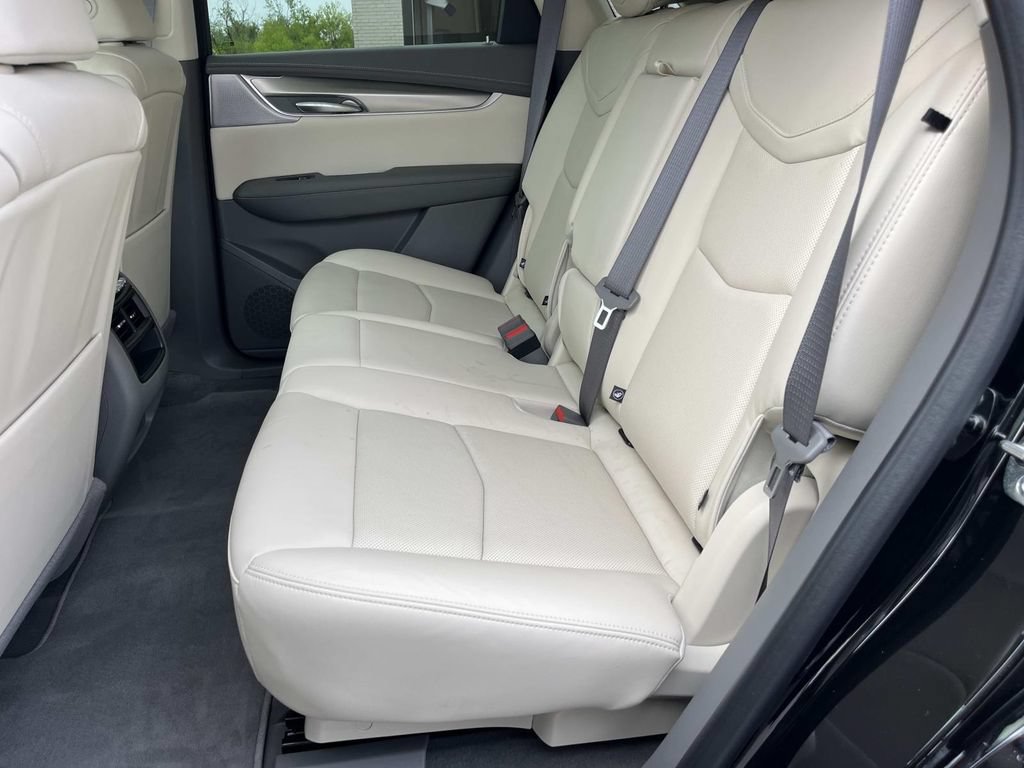 New 2026 Cadillac XT5 Premium Luxury w/ Driver Assist Package AWD/4WD image 19