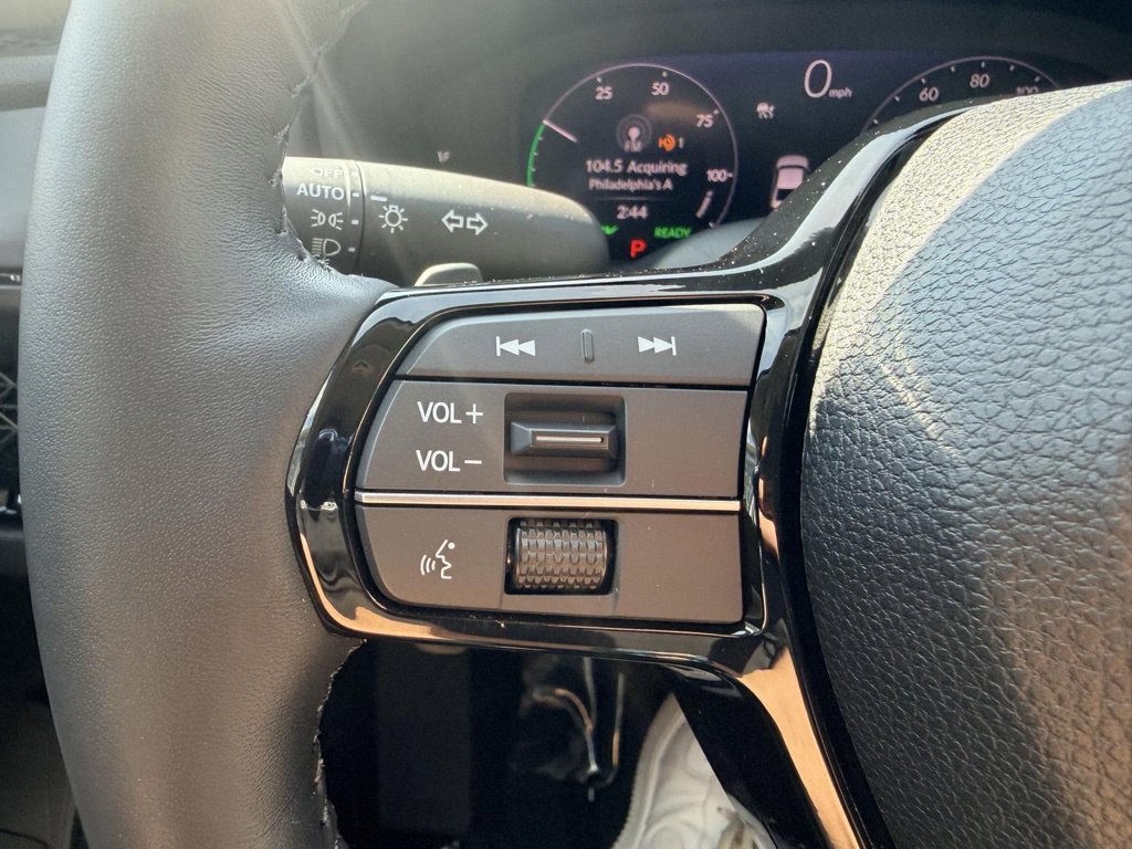 Used 2025 Honda Accord Touring image 32