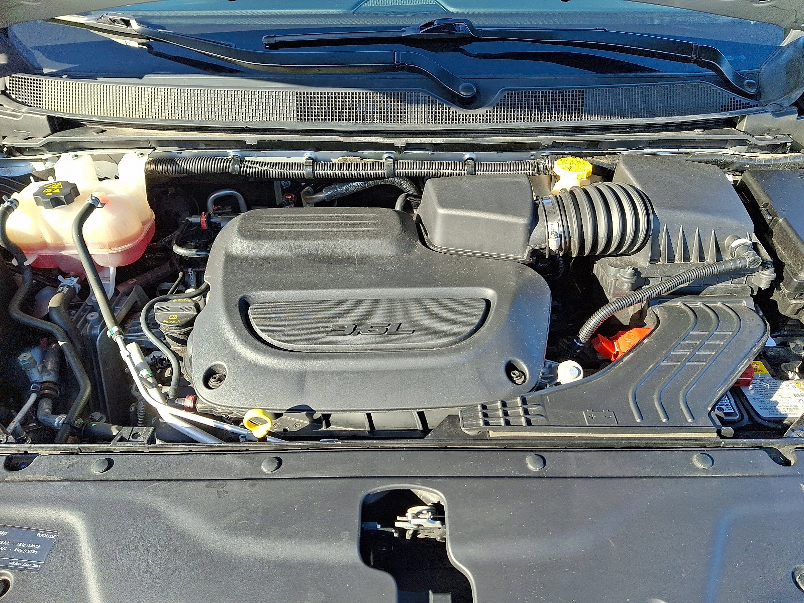 Used 2024 Chrysler Pacifica Touring-L FWD image 28
