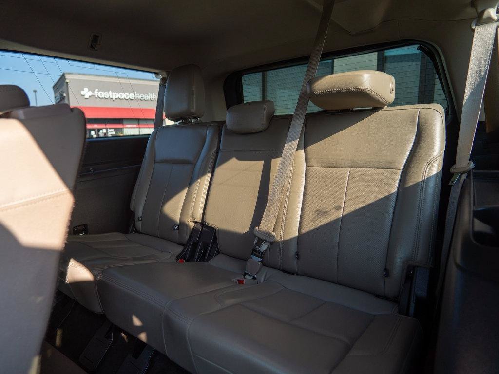 Used 2020 Ford Expedition Max XLT w/ Equipment Group 202A RWD image 39
