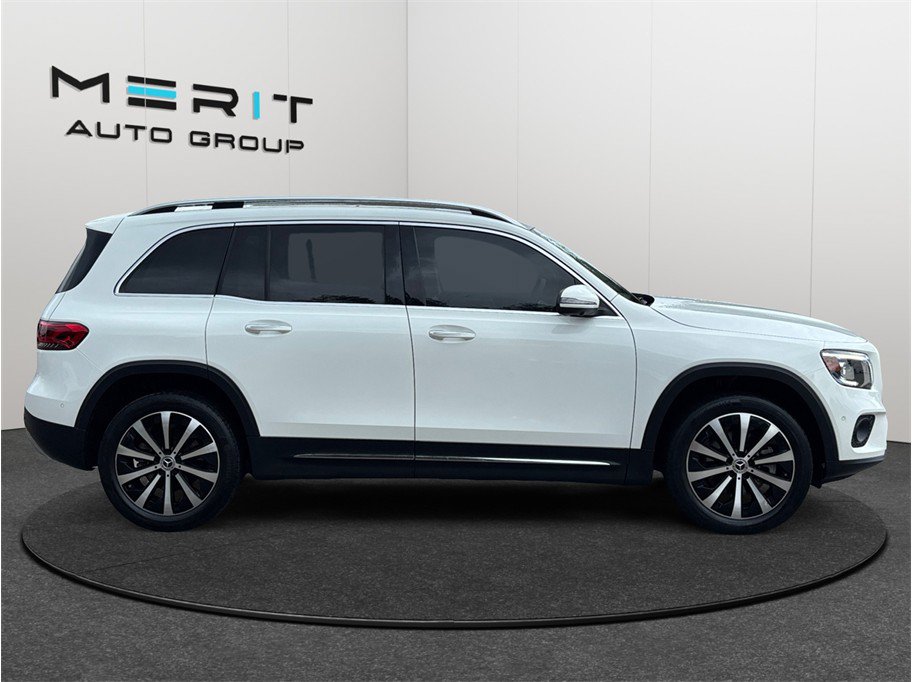 Used 2022 Mercedes-Benz GLB 250 image 10