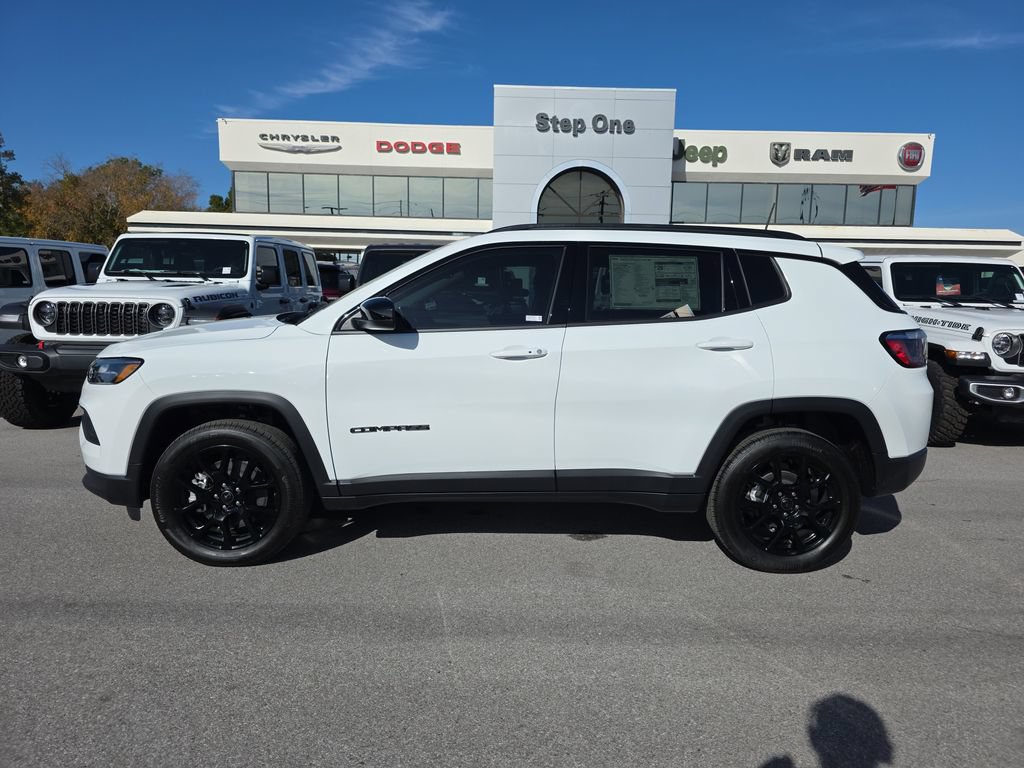 New 2026 Jeep Compass Latitude AWD/4WD image 8