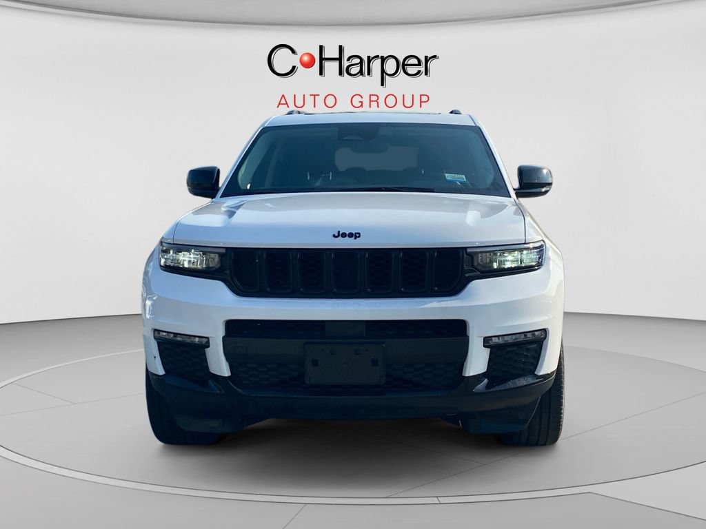 Used 2023 Jeep Grand Cherokee L Limited w/ Black Appearance Package AWD/4WD image 8
