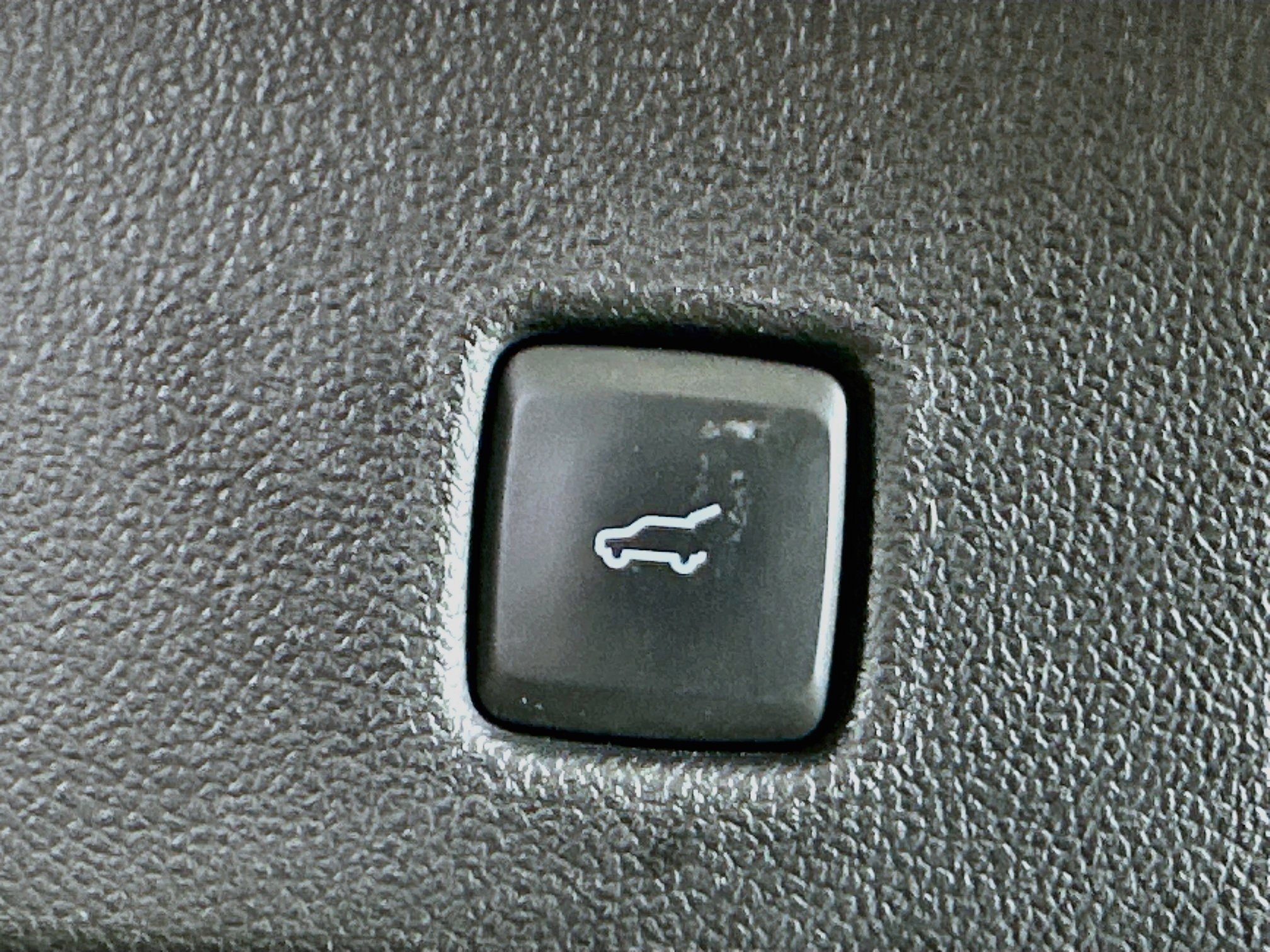 Used 2025 Ford Escape ST-Line Select AWD/4WD image 28