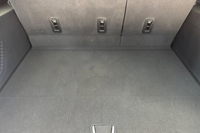 New 2026 GMC Yukon XL Denali w/ Sun & Power Step Package image 12