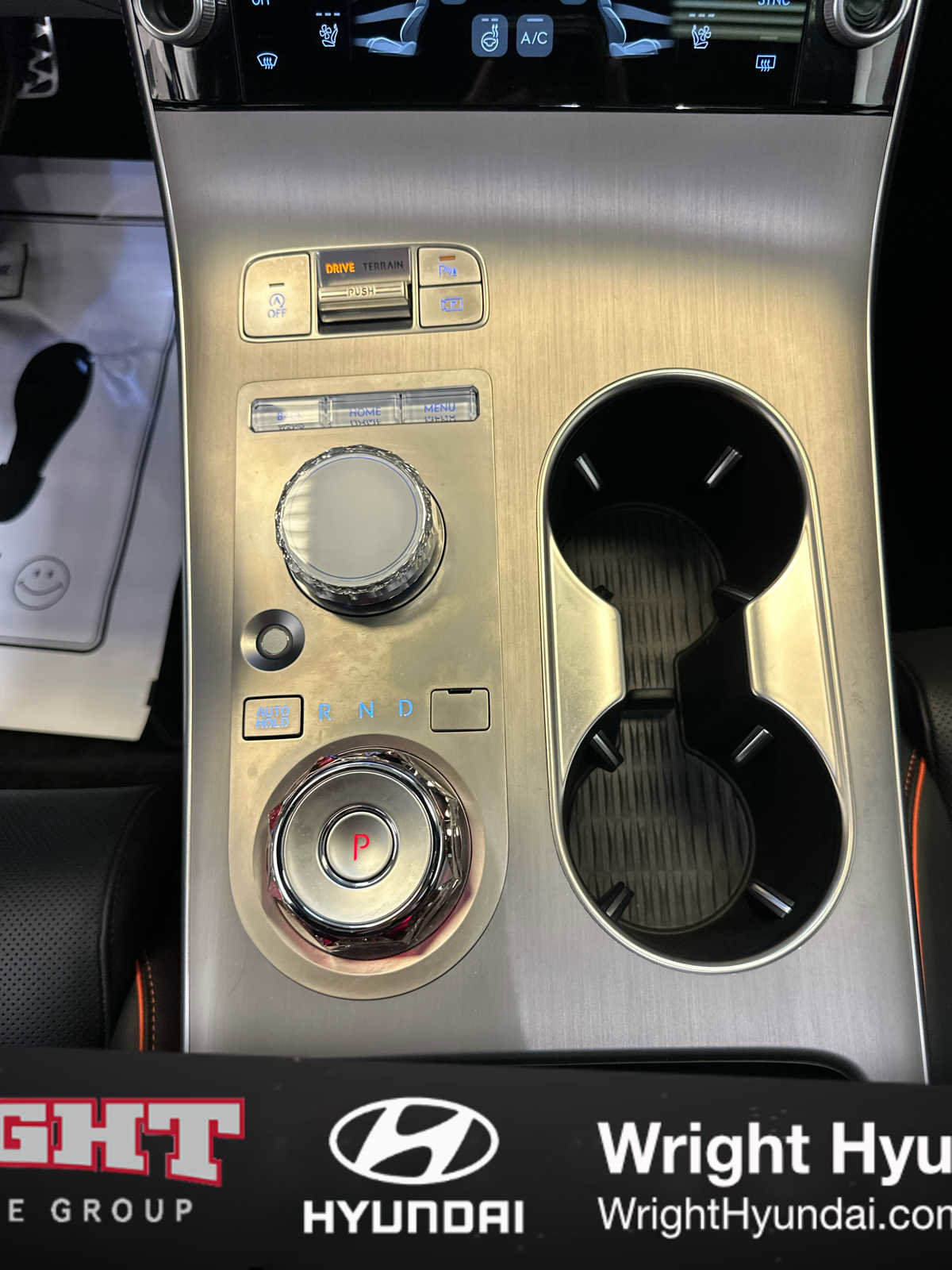 Certified 2026 Genesis GV70 3.5T Sport Advanced image 28