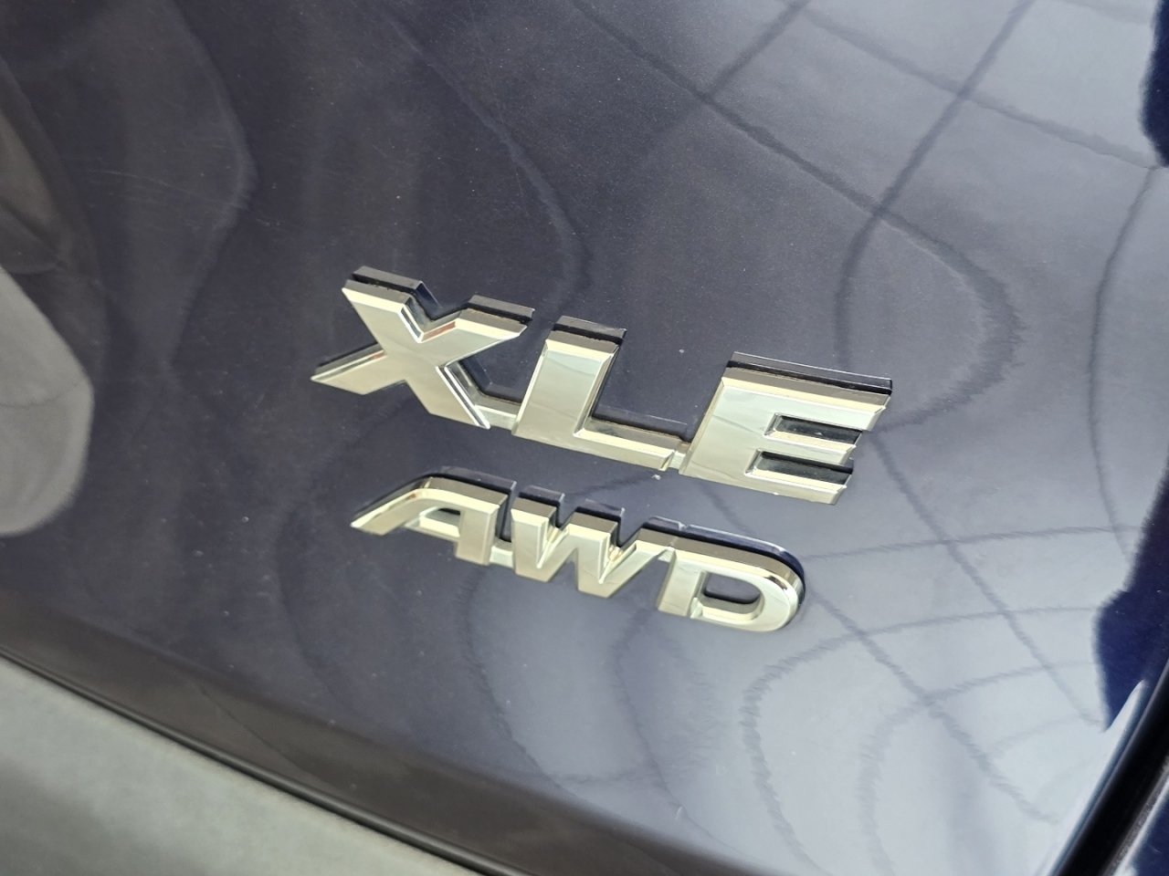 Used 2024 Toyota RAV4 XLE AWD/4WD image 16