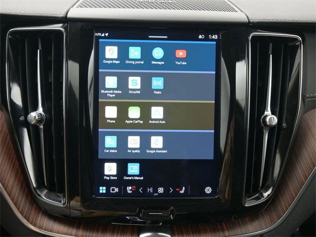 Used 2023 Volvo XC60 B5 Ultimate w/ Climate Package image 20