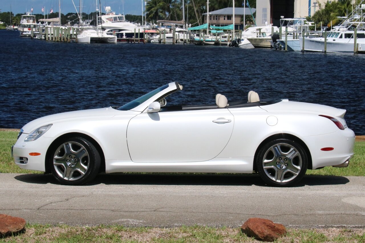 Used 2007 Lexus SC 430 Convertible RWD image 6