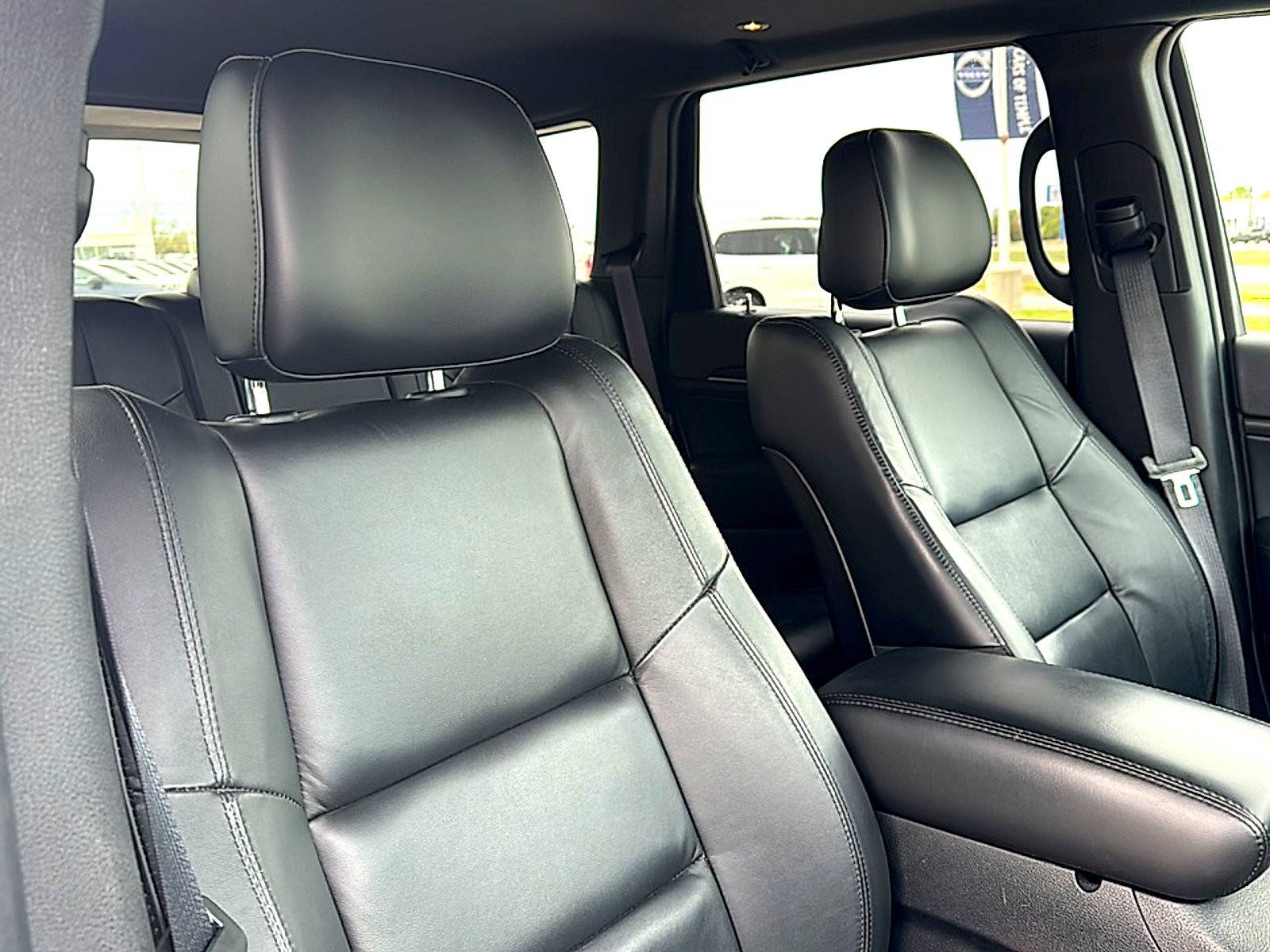 Used 2021 Jeep Grand Cherokee Limited image 25
